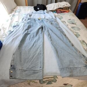 HIGHLIGHT EUC WOMEN'S SIZE 3XL WEAR SIDE WIDE OPEN BUTTON JEANS